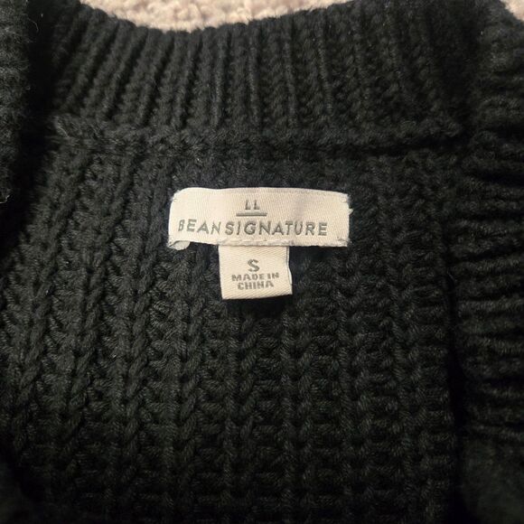 L.L. Bean Signature Sweater Vest Sleeveless Top side slit Black Knit Size Small - Picture 3 of 7